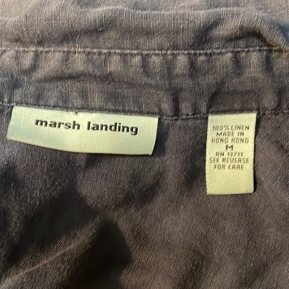 Marsh Landing Blue Linen Button Down size Medium - Picture 7 of 8